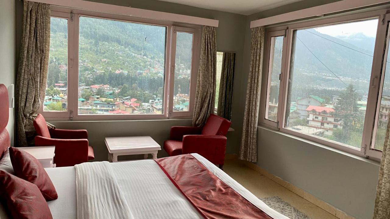 Hotel Meadows Manali Bagian luar foto
