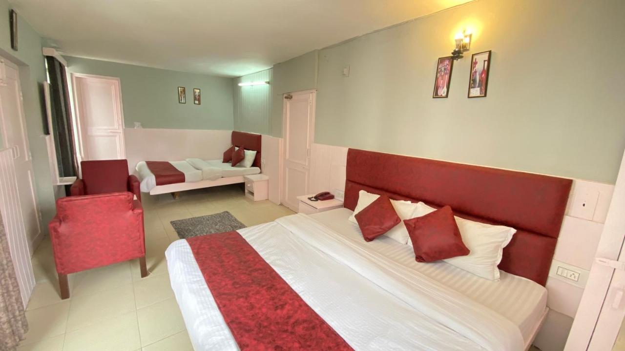 Hotel Meadows Manali Bagian luar foto