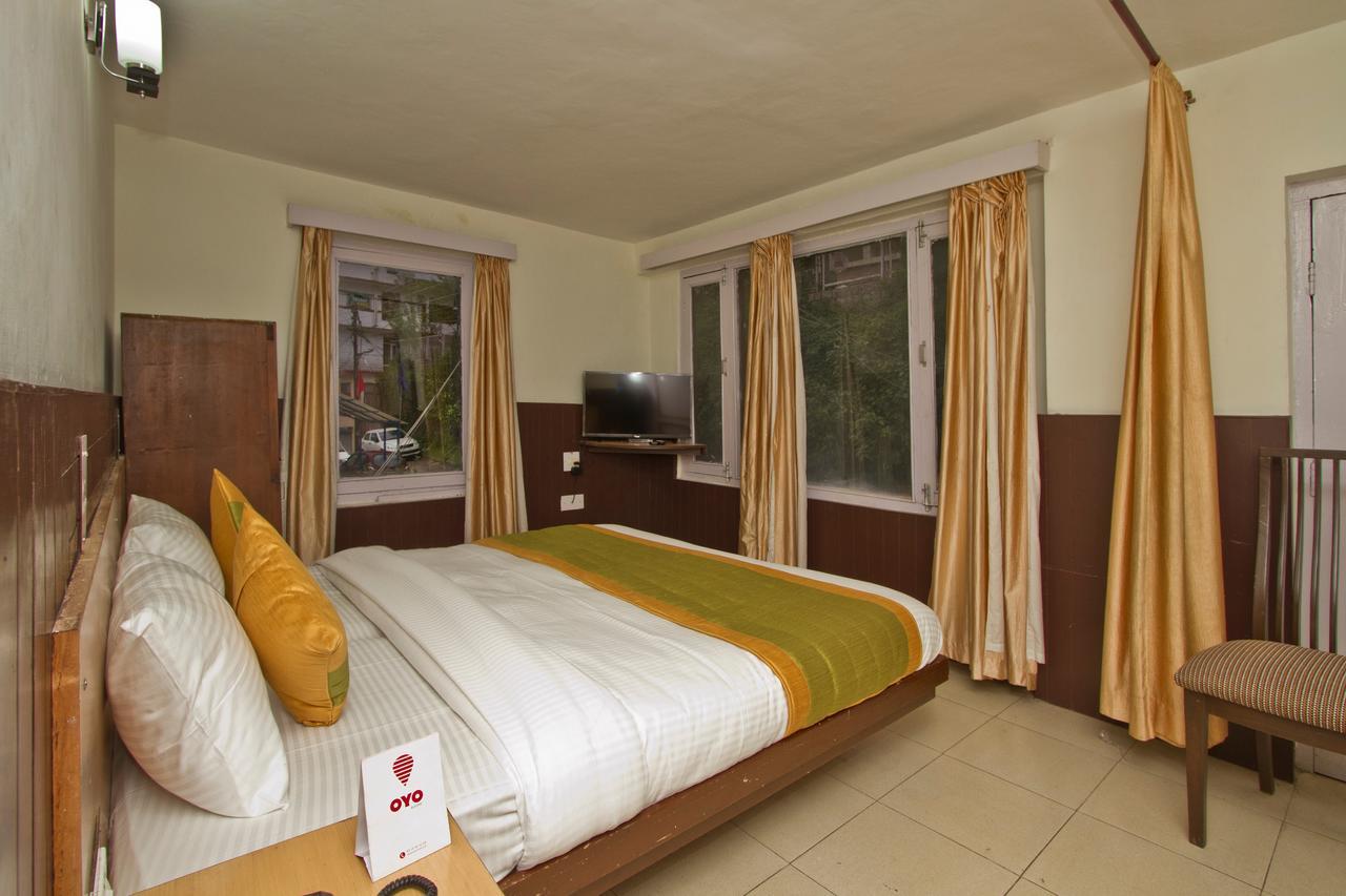 Hotel Meadows Manali Bagian luar foto
