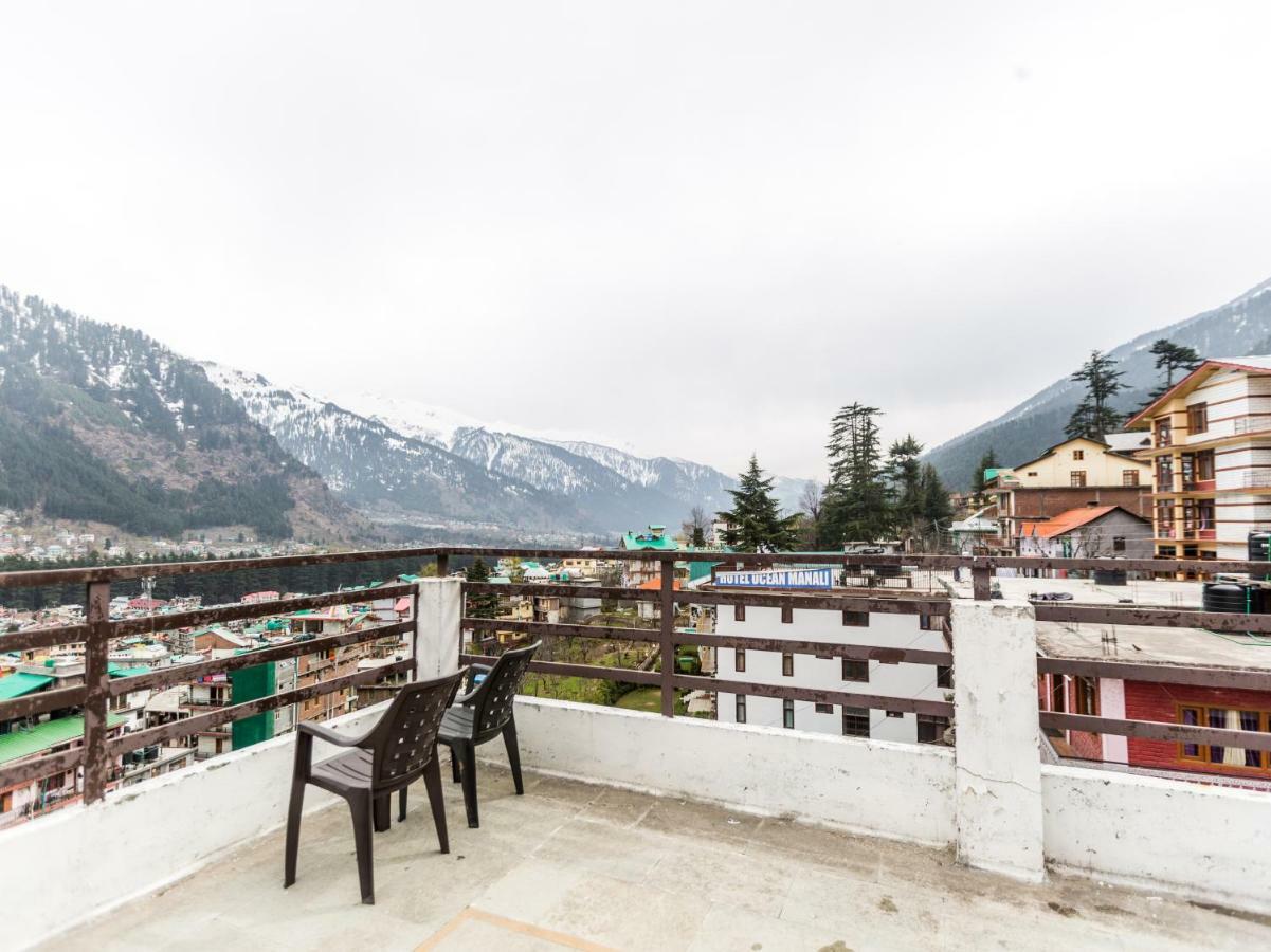 Hotel Meadows Manali Bagian luar foto
